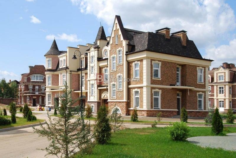 Жилой комплекс «Поселок лэйнхаусов «Ильинка», 11 км от МКАД по Рублево-Успенскому шоссе»