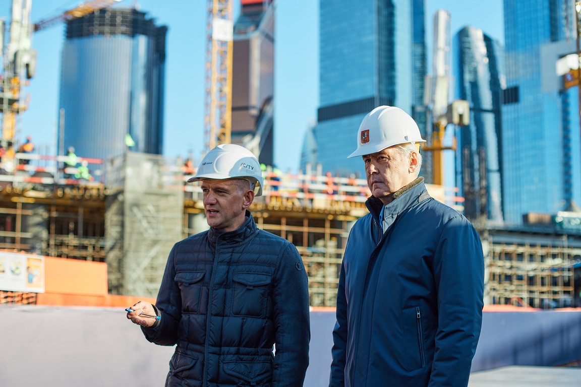 Сергей Собянин посетил строительную площадку деловых небоскребов iCITY от MR Group