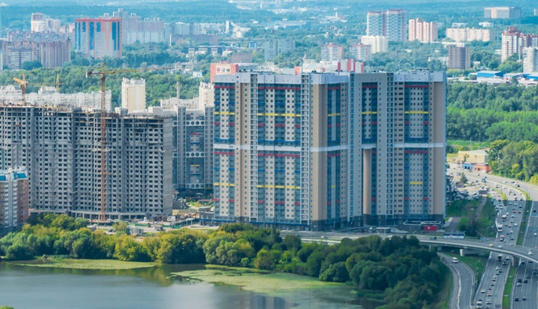 Квартиры пойме. Павшинская Пойма Спасский мост. Павшинская Пойма ЖК Спасский мост. Квартиры Спасский мост Павшинская Пойма. Павшинская Пойма Спасский мост вид на реку.