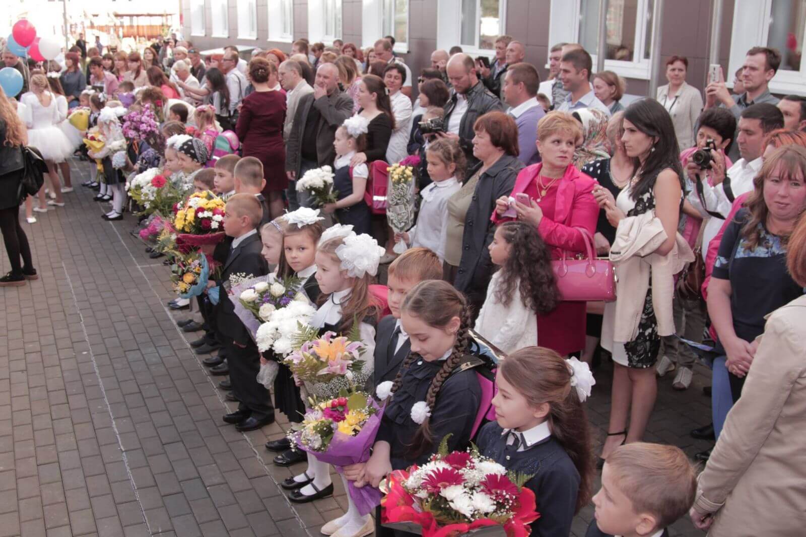 Новая школа в ЖК «Алексеевская роща» встретила первых учеников