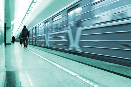 Квартиры в Москве у метро заметно дорожают, но только за МКАД
