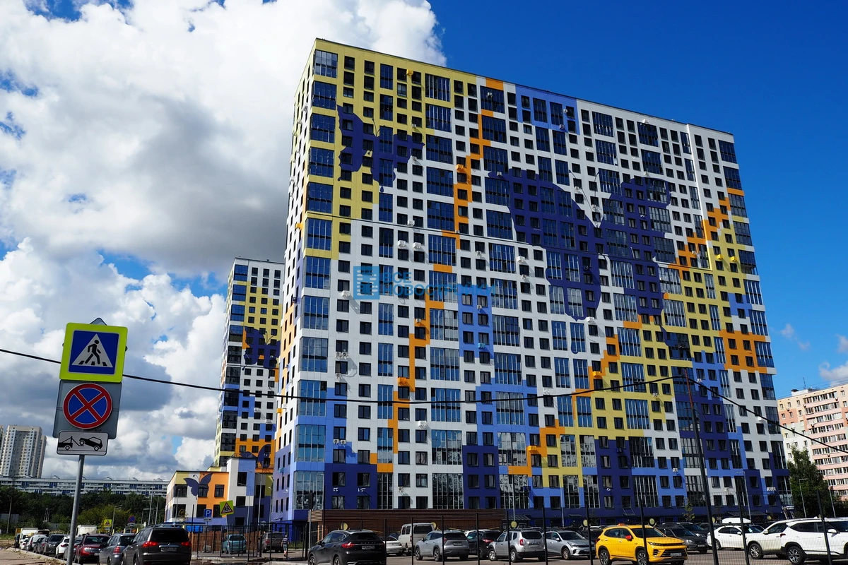 Фото 1: Светлый мир "В стремлении к свету"