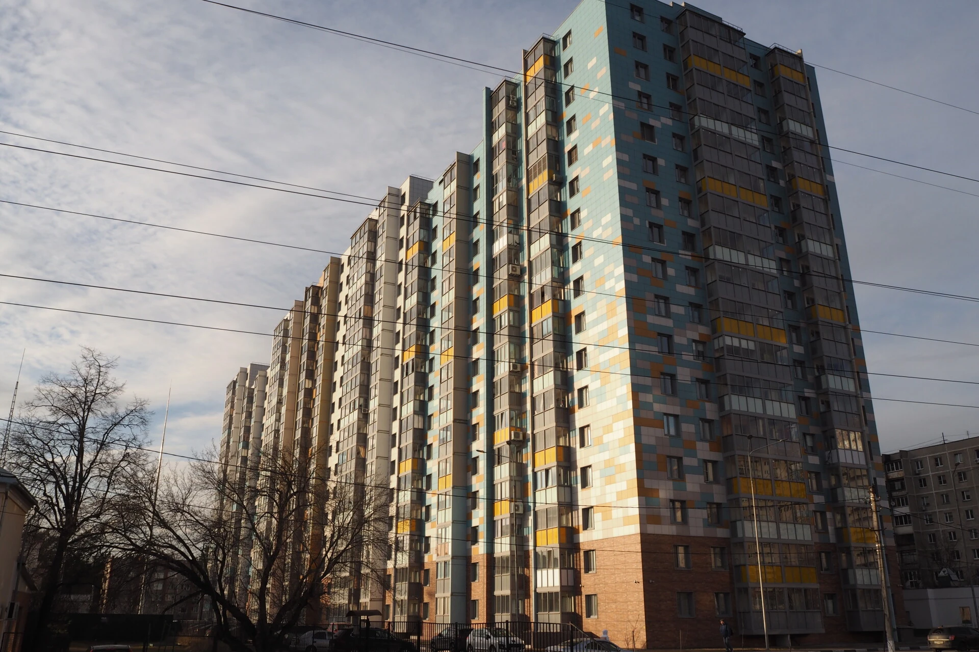 Фото 1: Флагман