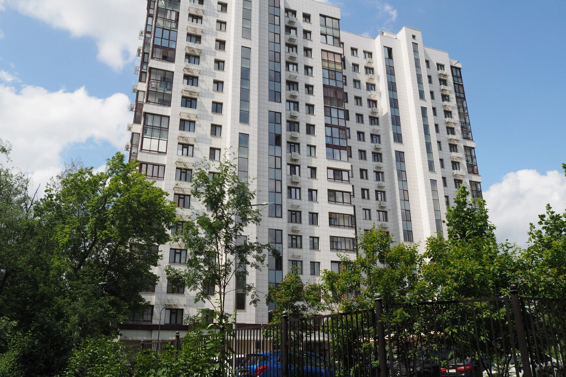 Фото 1: Счастье на Волгоградке