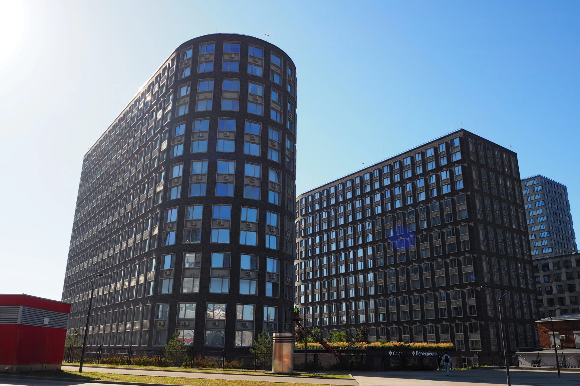 Фото 1: Соседи 21/19