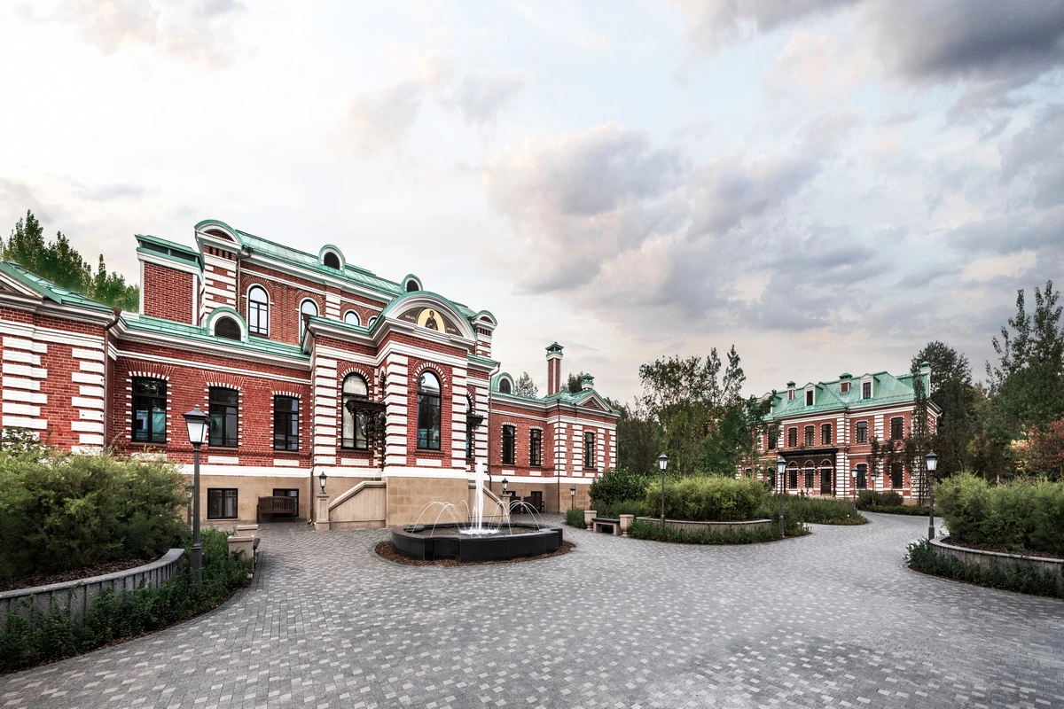 Фото 1: Городская усадьба в Орлово-Давыдовском